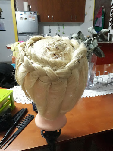 Comentarios y opiniones de Salon De Belleza "Silvana Hernandez"
