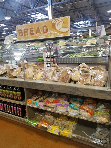 Grocery Store «Fresh Thyme Farmers Market - Kenosha», reviews and photos, 7100 Green Bay Rd, Kenosha, WI 53142, USA