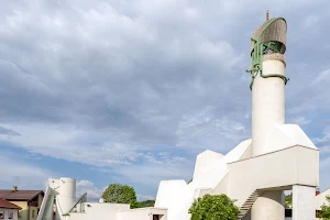 Šerefuddin džamija - Bijela Džamija image
