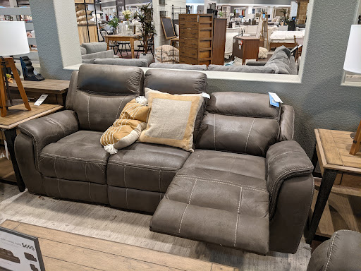 Furniture Store «Living Spaces - Van Nuys», reviews and photos, 14400 Arminta St, Panorama City, CA 91402, USA