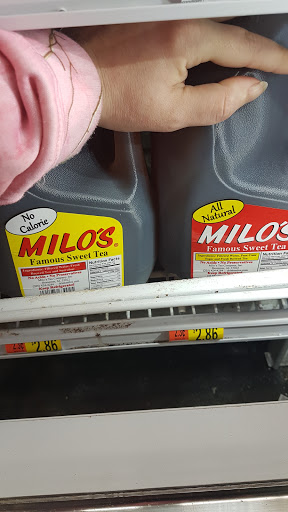 Department Store «Walmart Supercenter», reviews and photos, 1540 N Worthey St, Flora, IL 62839, USA