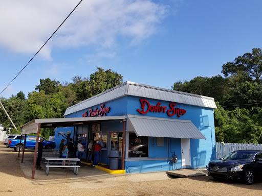 Donut Shop «The Donut Shop», reviews and photos, 501 John R Junkin Dr, Natchez, MS 39120, USA