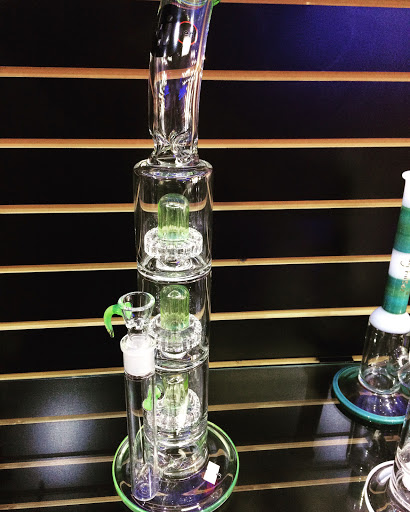 Tobacco Shop «Hickory Smoke Shop», reviews and photos, 720 E First St, Santa Ana, CA 92701, USA