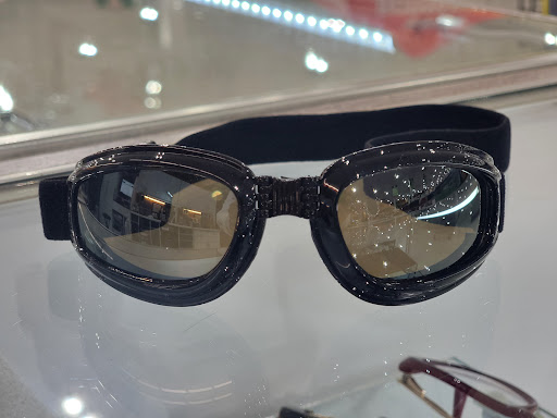 Optician «Franklin Optical», reviews and photos, 4711 Airline Dr, Houston, TX 77022, USA