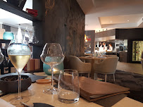 Atmosphère du Restaurant gastronomique La Table - Christophe Hay et Loïs Bée à Ardon - n°2