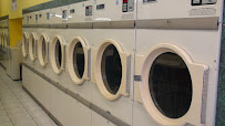 Hollywood Laundromat - Photo 5 - Car repair in Hillside, NJ, Staten Island