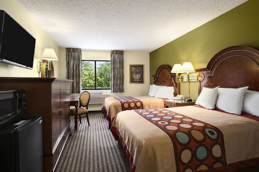 Super 8 by Wyndham Chico image