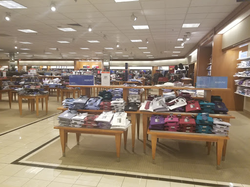 Shopping Mall «Bowie Town Center», reviews and photos, 15606 Emerald Way, Bowie, MD 20716, USA