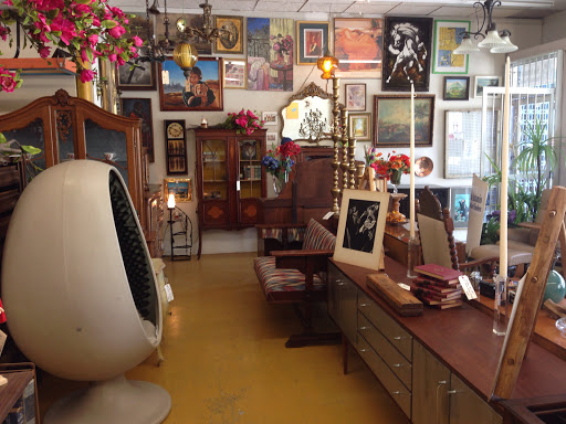 Furniture Store «San Antonio Furniture Finders», reviews and photos, 617 Fredericksburg Rd, San Antonio, TX 78201, USA