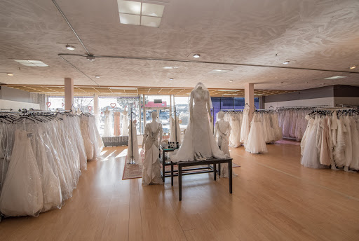 Consignment Shop «The Altar Bridal Consignment», reviews and photos, 9629 W Colfax Ave, Lakewood, CO 80215, USA