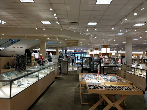 Department Store «Nordstrom Alderwood Mall», reviews and photos, 3200 184th St SW, Lynnwood, WA 98037, USA