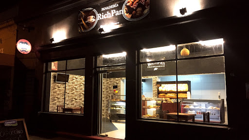 AF1QipOYW2 fTCA9Pli fT8nfve 4S3Kgjo NvIazy2U