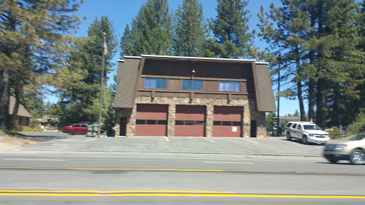 Sporting Goods Store «Big 5 Sporting Goods», reviews and photos, 2062 Lake Tahoe Blvd, South Lake Tahoe, CA 96150, USA