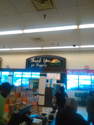 Supermarket «Farm Fresh», reviews and photos, 1282 Smithfield Plaza, Smithfield, VA 23430, USA