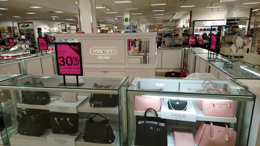 Shopping Mall «Northtown Mall», reviews and photos, 398 Northtown Dr NE, Blaine, MN 55434, USA