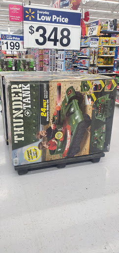 Department Store «Walmart Supercenter», reviews and photos, 320 Mallard Ln, Mason, WV 25260, USA