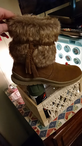 Sporting Goods Store «Work-Sports & Outdoors», reviews and photos, 840 Roosevelt Ave, Enumclaw, WA 98022, USA