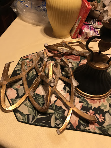 Furniture Store «Furniture Deals», reviews and photos, 14121 US-40, Kansas City, MO 64136, USA