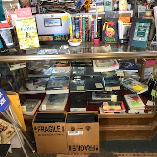 Used Book Store «Broadway Book Mall», reviews and photos, 200 S Broadway, Denver, CO 80209, USA
