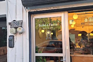 Techo a Tierra Café image