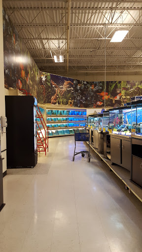 Pet Supply Store «PetSmart», reviews and photos, 650 Commerce Blvd, Scranton, PA 18519, USA