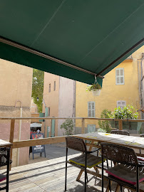 Atmosphère du Restaurant italien La Main à la Pâte à Lorgues - n°6