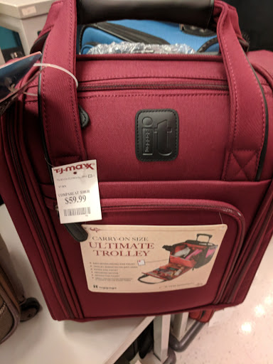 Department Store «T.J. Maxx & HomeGoods», reviews and photos, 105 Middlesex Ave, Somerville, MA 02145, USA