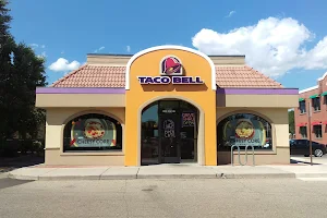 Taco Bell image