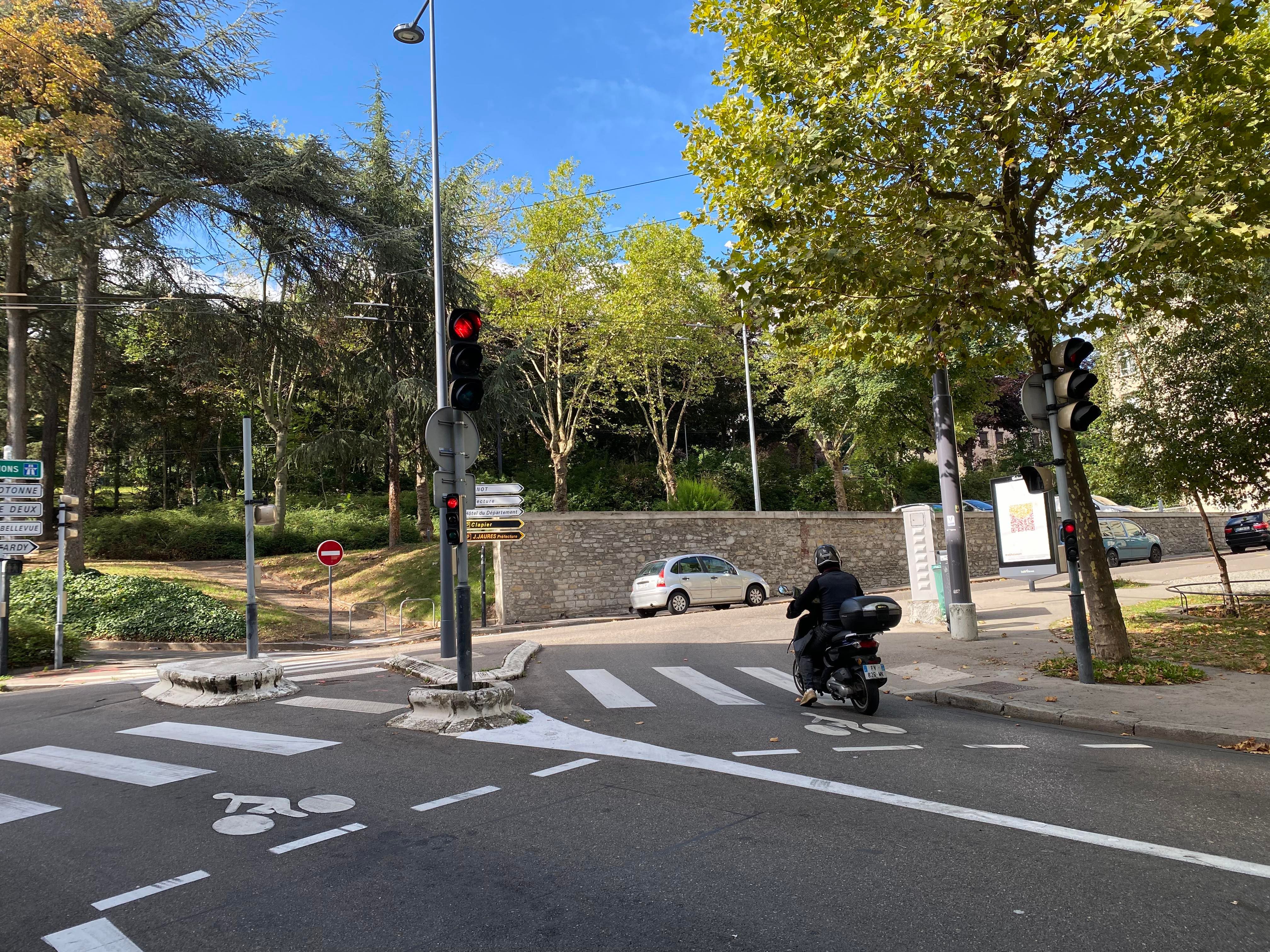 Photo n° 1 de l'avis de Lyes.y fait le 14/06/2023 à 10:48