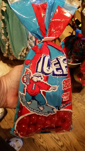 American Restaurant «Cracker Barrel Old Country Store», reviews and photos, 3701 Elmsley Ct, Greensboro, NC 27406, USA