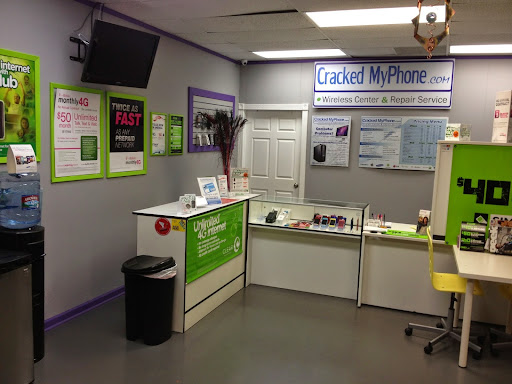 Cell Phone Store «Cracked Myphone Cellphone & Computer Repair IPhone Repair Tablet Repair», reviews and photos, 20949 Norwalk Blvd, Lakewood, CA 90715, USA
