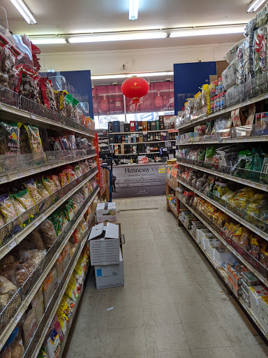 Asian Grocery Store «Richmond New May Wah Supermarket», reviews and photos, 707 Clement St, San Francisco, CA 94118, USA