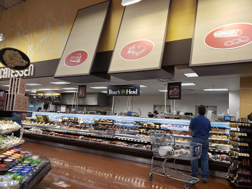 Grocery Store «Fred Meyer», reviews and photos, 19200 SW Martinazzi Ave, Tualatin, OR 97062, USA