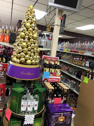 Liquor Store «Village Party Store & Deli», reviews and photos, 5589 E M 36 # A3, Pinckney, MI 48169, USA