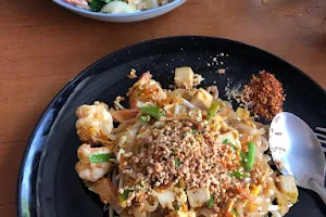 Thai food image