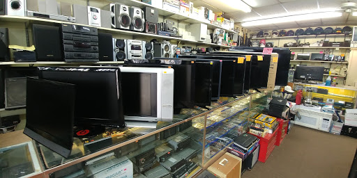 Pawn Shop «family pawn», reviews and photos, 461 Main St, Springfield, MA 01105, USA