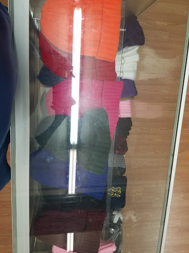 Discount Store «Greenbriar Discount Mall», reviews and photos, 2975 Headland Dr SW, Atlanta, GA 30311, USA