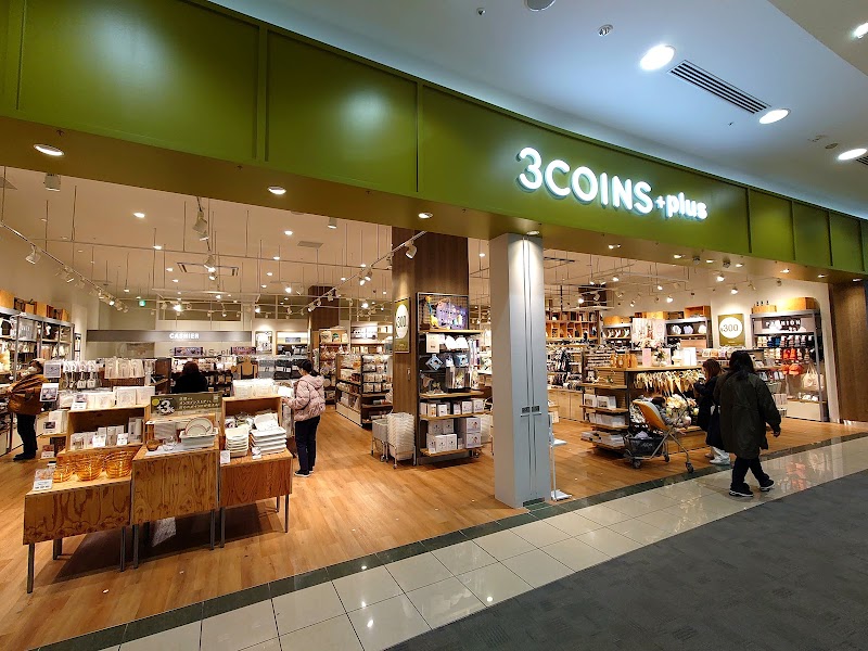 3COINS+plus イオンモール鶴見緑地店