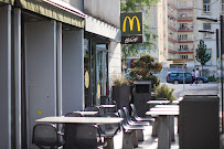 Photos du propriétaire du Restaurant servant le petit-déjeuner McDonald's à Grenoble - n°7