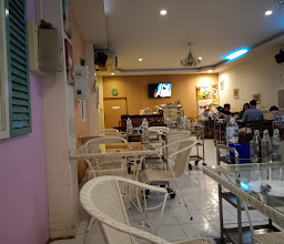 ร้านอาหารโต้งปลาเผา photo