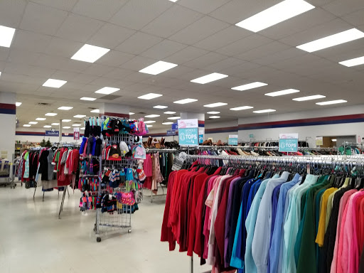 GoodwillGoodwill Industries of Greater Cleveland & East Central Ohio, 2254 Locust St S, Canal Fulton, OH 44614, USA, 