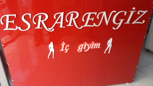 Esrarengız İc Giyim