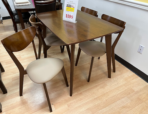 Furniture Store «Furniture Plus», reviews and photos, 10246 NE Halsey St, Portland, OR 97220, USA