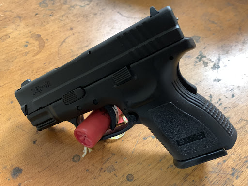 Gun Shop «Bergen Sporting Goods», reviews and photos, 649 Bergen Blvd, Ridgefield, NJ 07657, USA