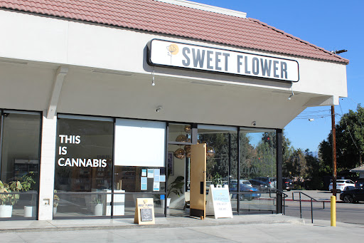 Sweet Flower image
