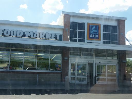 Supermarket «ALDI», reviews and photos, 6700 66th St N, Pinellas Park, FL 33781, USA
