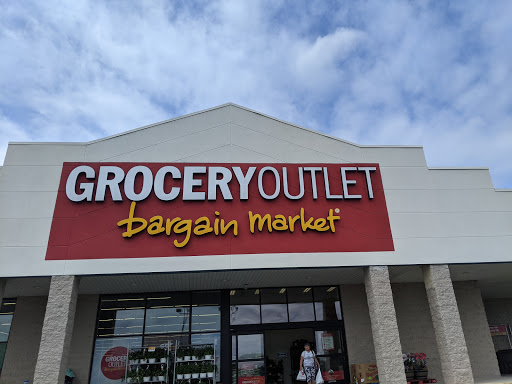 Grocery Store «Grocery Outlet Bargain Market», reviews and photos, 66 N Londonderry Square #300, Palmyra, PA 17078, USA