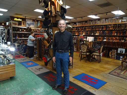 Western Apparel Store «Country General Store», reviews and photos, 6279 Van Nuys Blvd, Van Nuys, CA 91401, USA