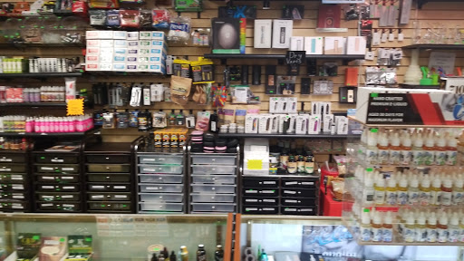 Tobacco Shop «The Octopus Garden Smoke Shop», reviews and photos, 2000 Spartanburg Hwy, Hendersonville, NC 28792, USA