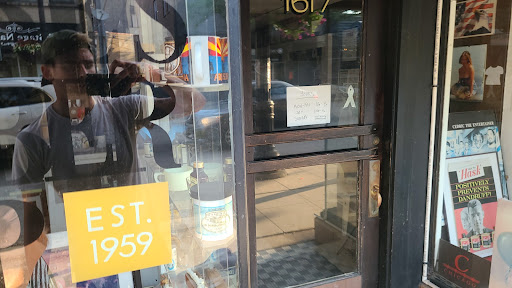 Barber Shop «Andres Barber Shop», reviews and photos, 1617 W Belmont Ave, Chicago, IL 60657, USA